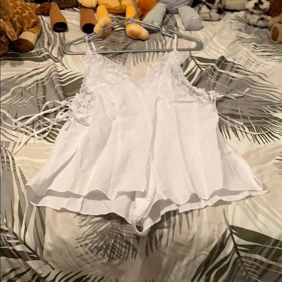 NWOT sexy romper! - Picture 2 of 5